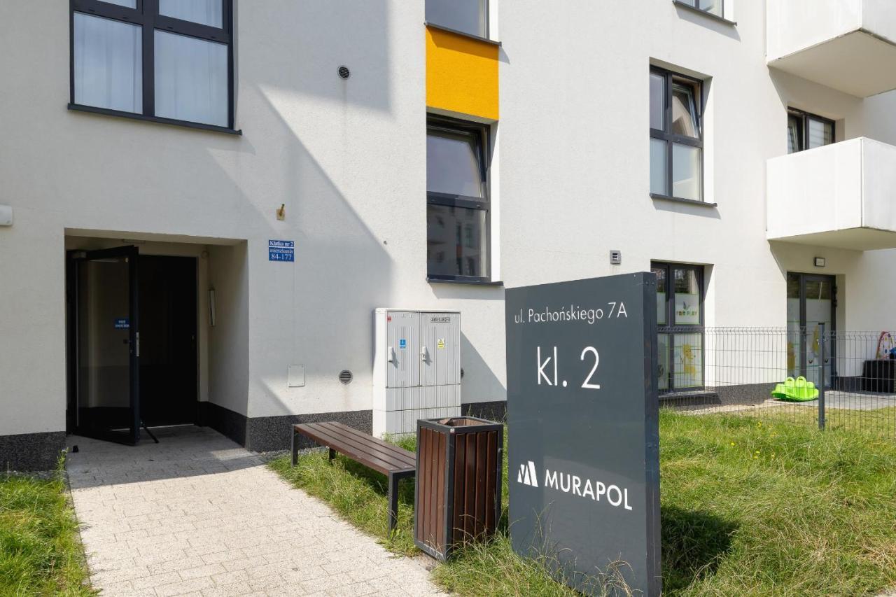 Comfy Apartment Pachonskiego With Parking In Krakow By Noclegi Renters Bagian luar foto